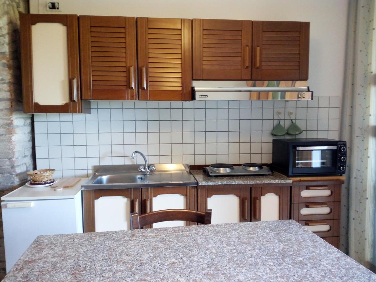 Agriturismo Del Frontino - Lo Studio أكوالاغنا المظهر الخارجي الصورة
