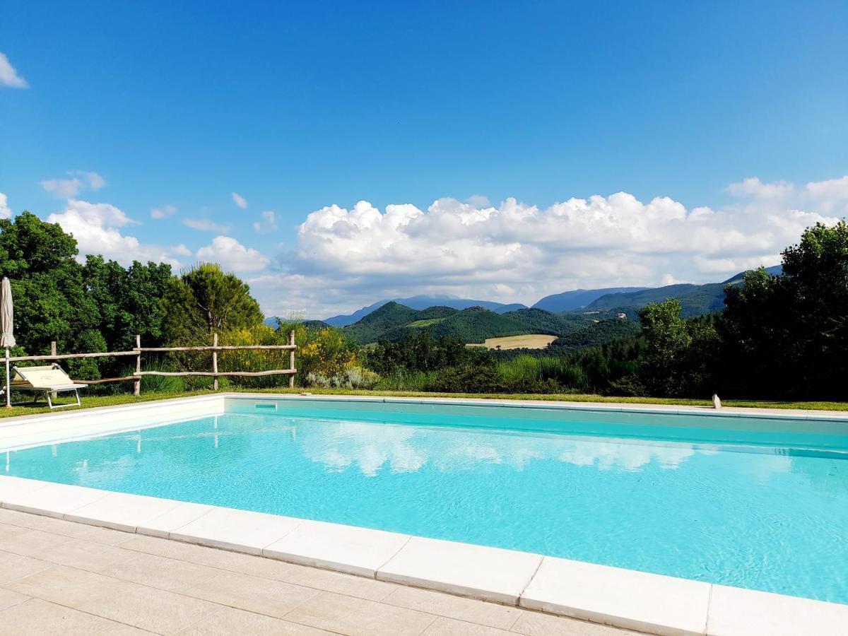 Agriturismo Del Frontino - Lo Studio أكوالاغنا المظهر الخارجي الصورة